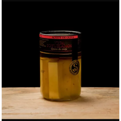 Tarro de queso en aceite